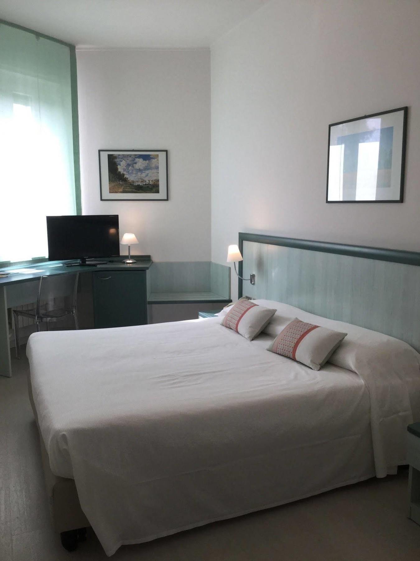 אלסנדריה Hotel Europa מראה חיצוני תמונה